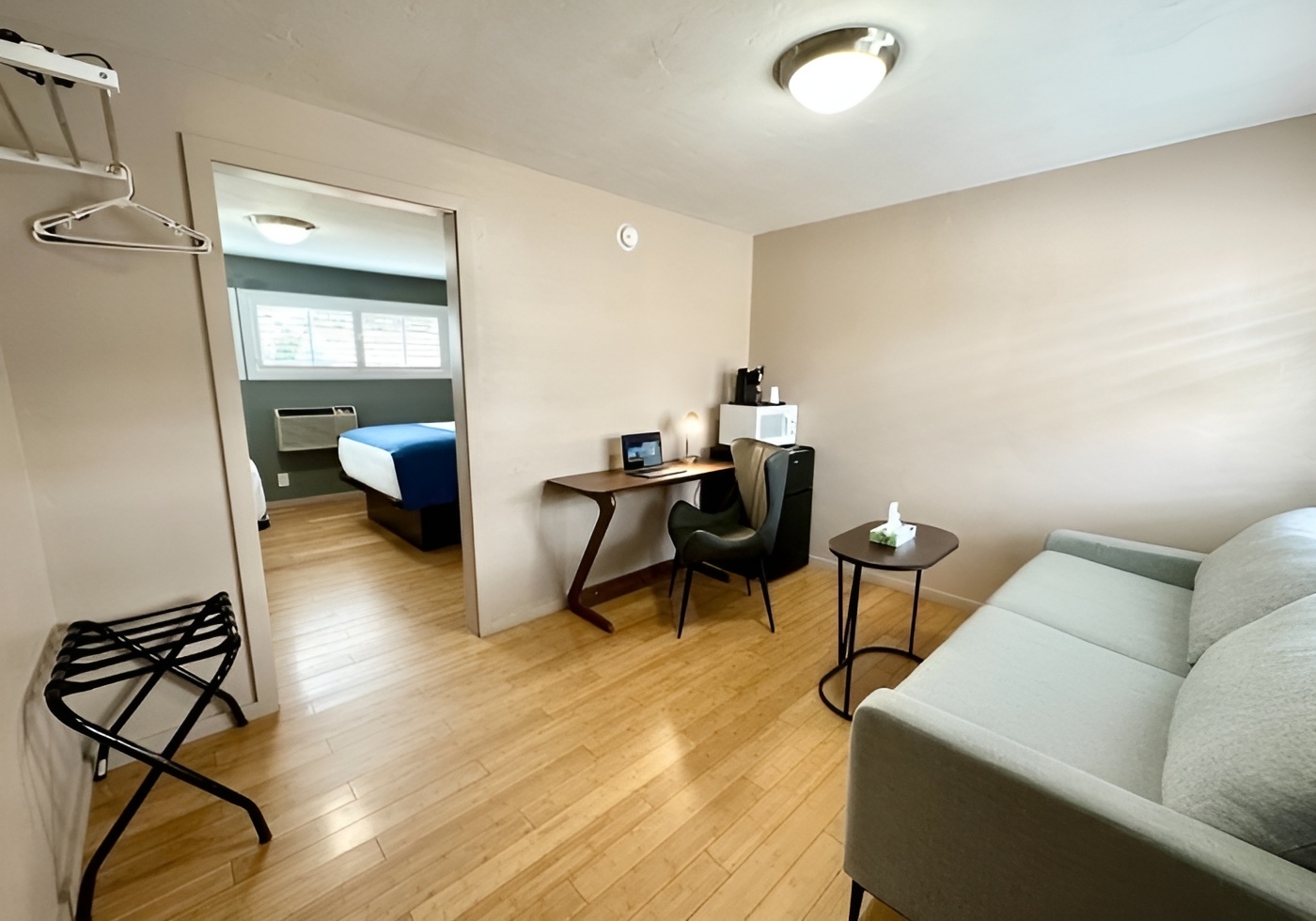 Family room suite at Ashland Motel Oregon